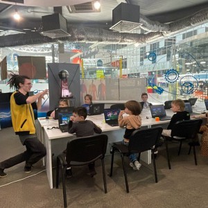 KIBERone стал официальным партнером Технопарка «Сколково» - КИБЕРшкола программирования для детей, компьютерные курсы для школьников, начинающих и подростков - KIBERone г. Екатеринбург